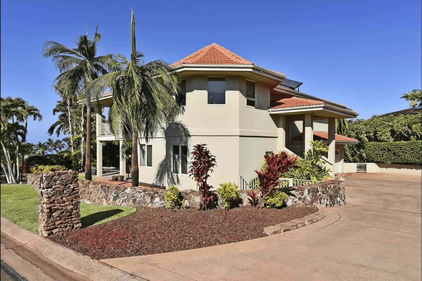 Spectacular Luxury Home in West Maui