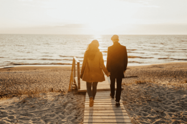 Best Romantic Activities for Couples - Couple Walking at Sunset