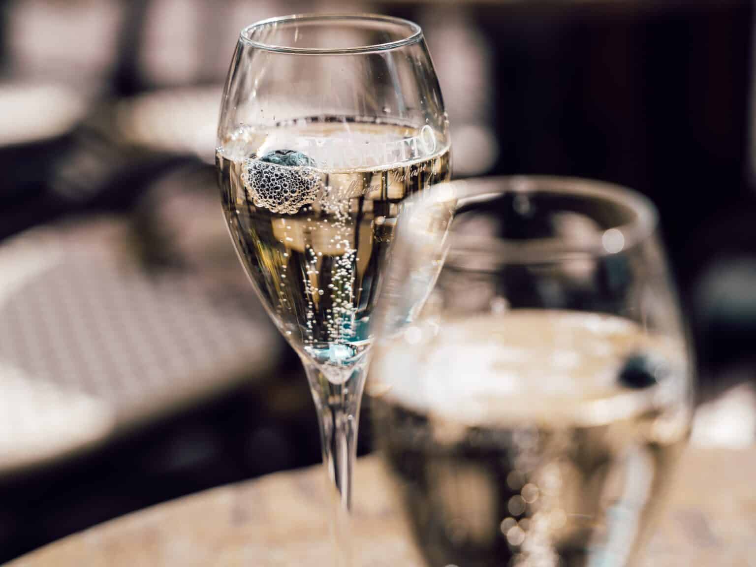 Restaurant in West Maui - A Glasses of Champagne