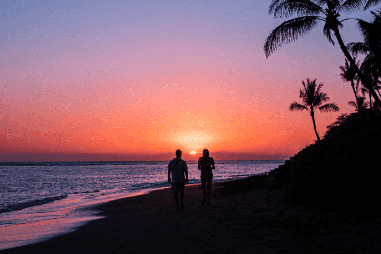 Maui Top 10 Kid-Friendly Activities - Sunset and a Couple