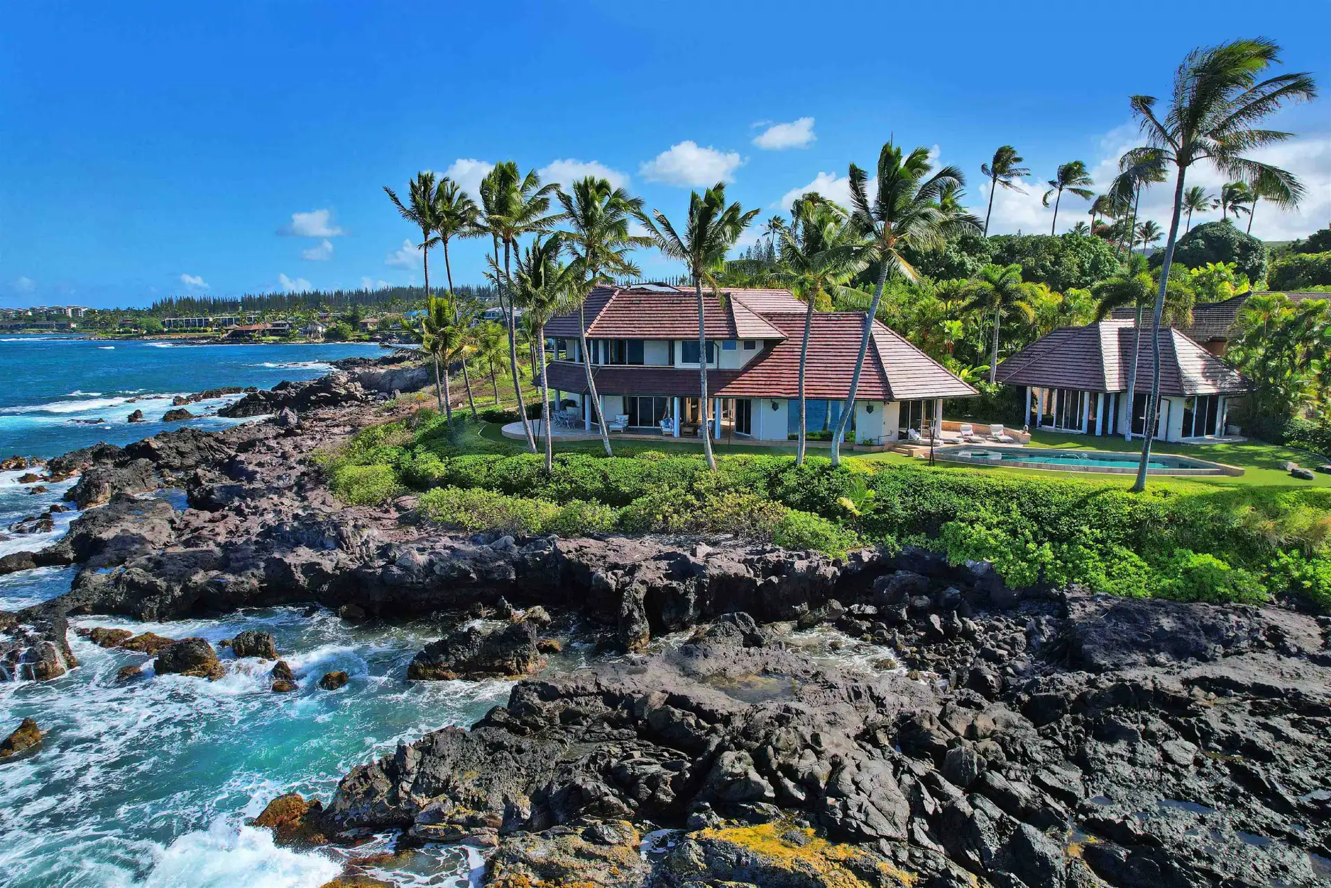 Hawaii Multi-Million Dollar Oceanfront Estate for Sale on Maui