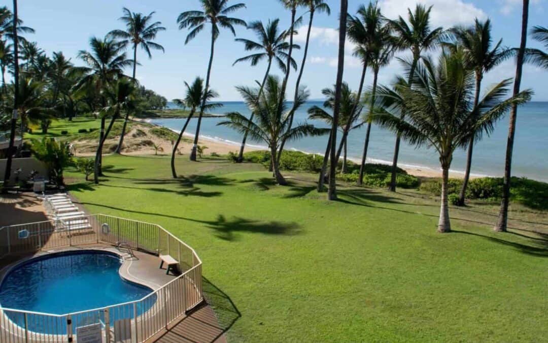 Looking for a Maui Resort Right on the Beach?